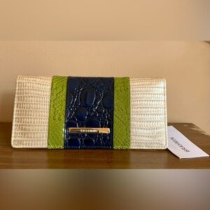 Brahmin Ady Multi Antiguo NWT